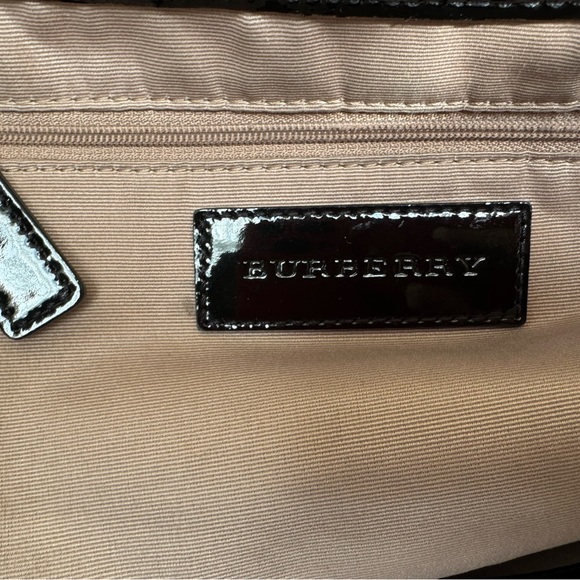 Burberry handbag - Picture 7 of 14